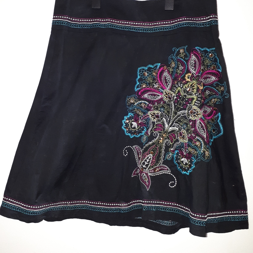 HeartSoul skirt with embroidery and sequins size 3